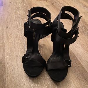 Shoe Republic la women’s shoes